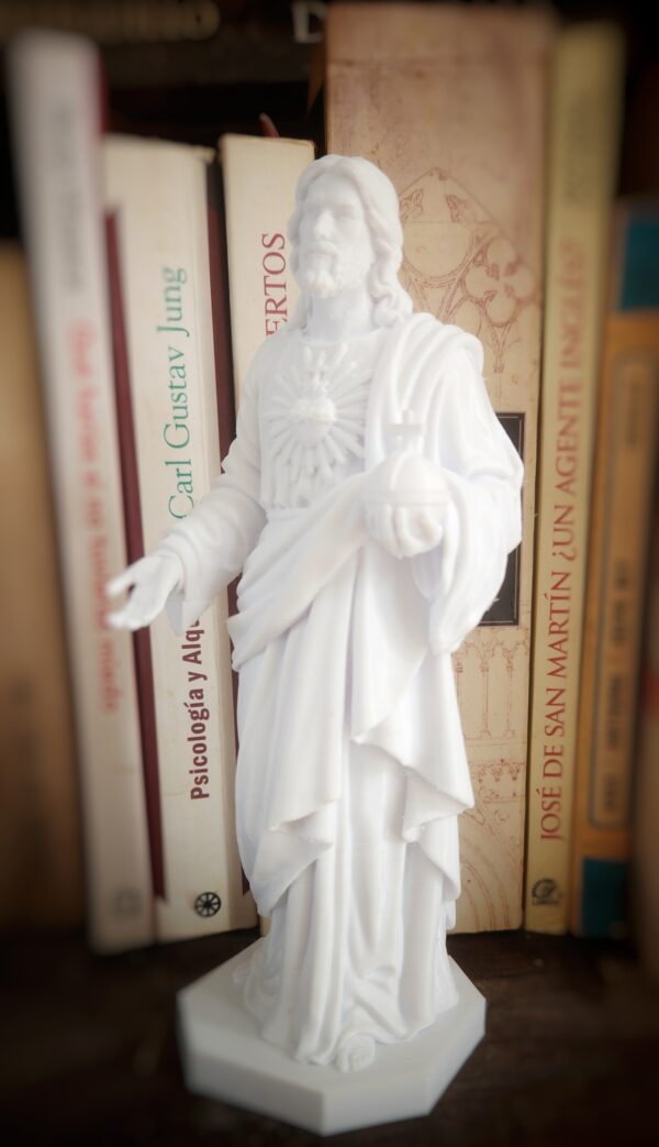 Estatuilla Jesús Sagrado Corazón En Impresión 3d